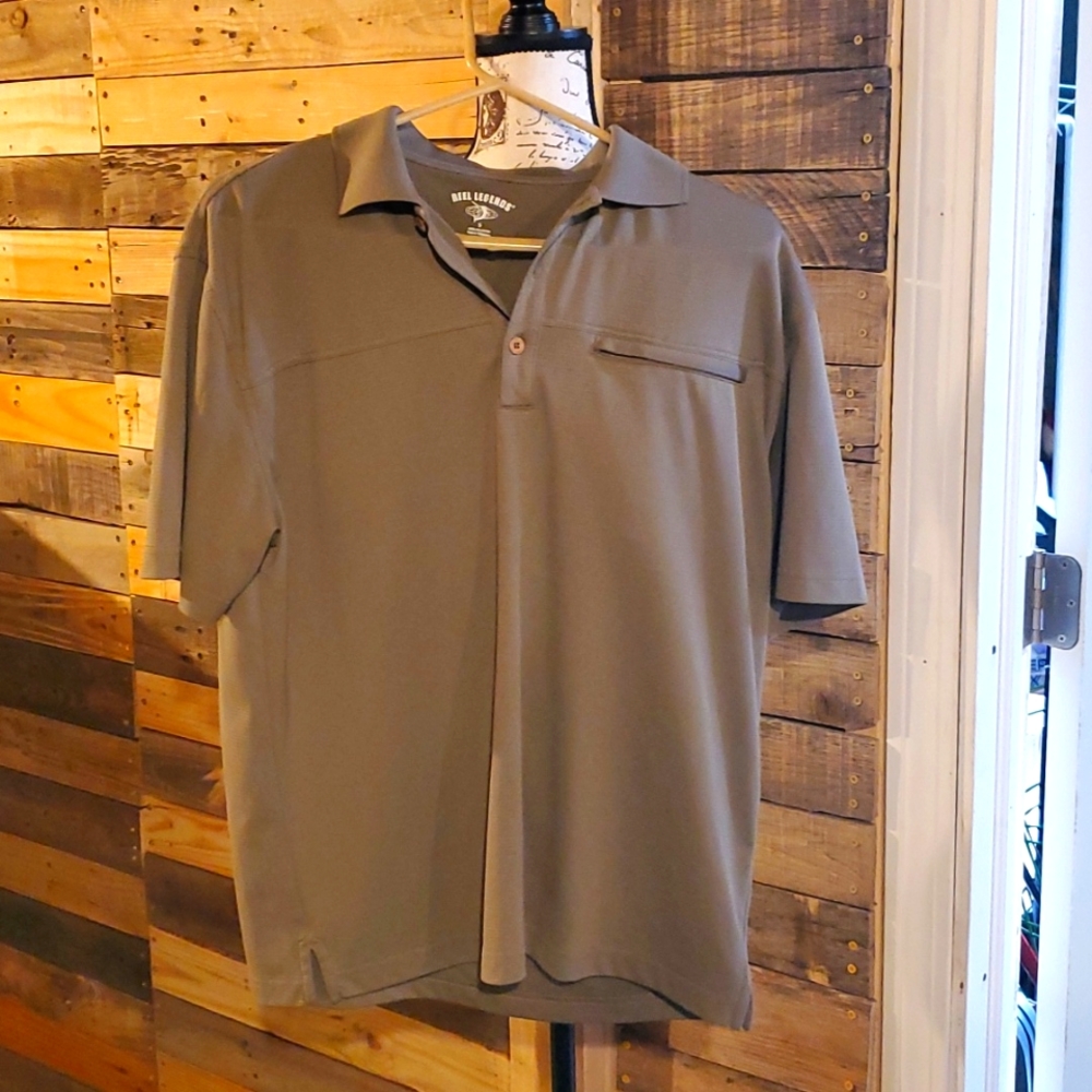 Reel legends sz small polo style top